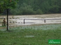 Powódź w Oświecimiu - Soła w granicach wałów