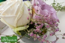Kwiaty jako ozdoba ekologicznej uroczystości ślubnej